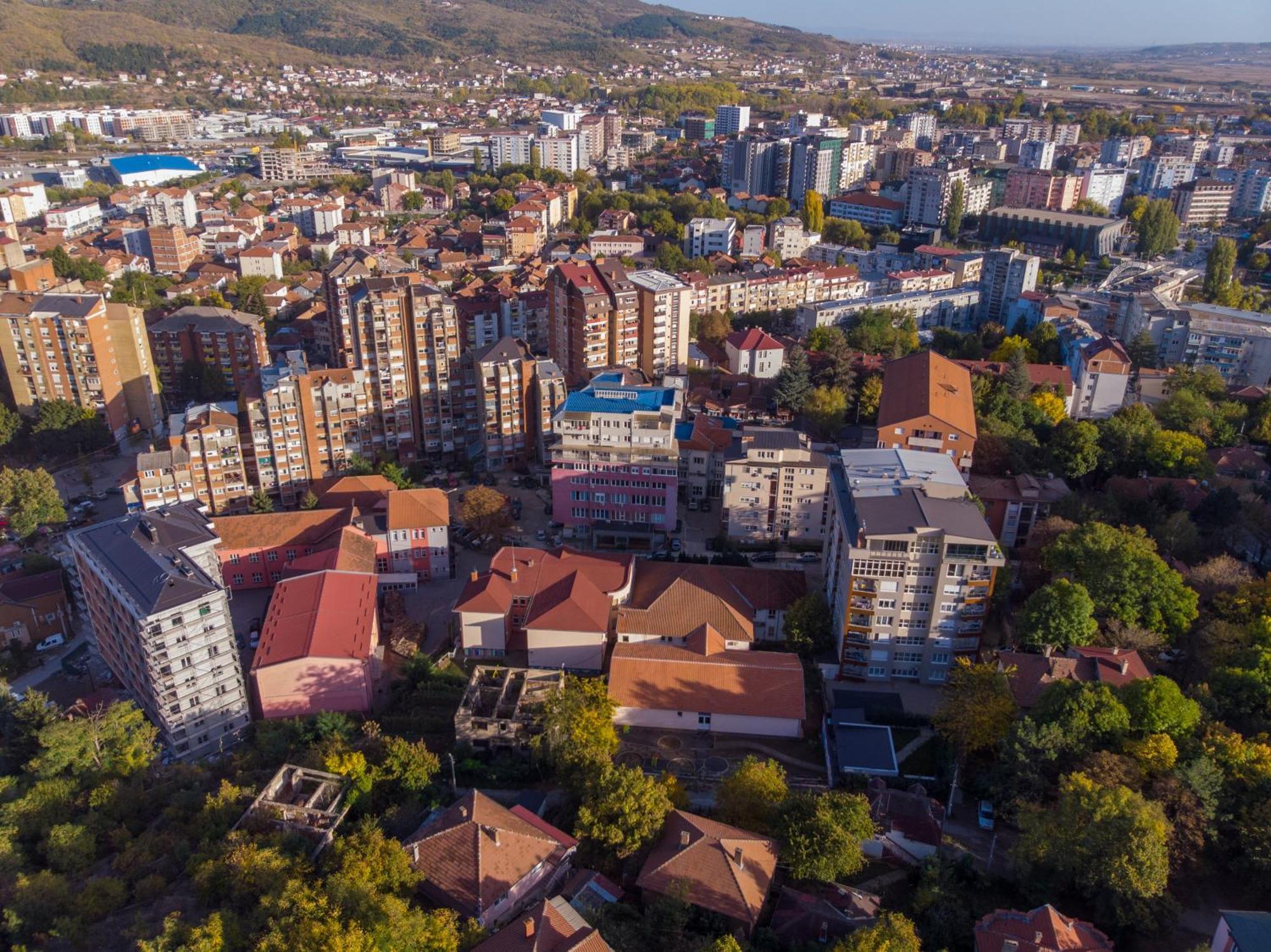 Hotel North City Titova Mitrovica エクステリア 写真